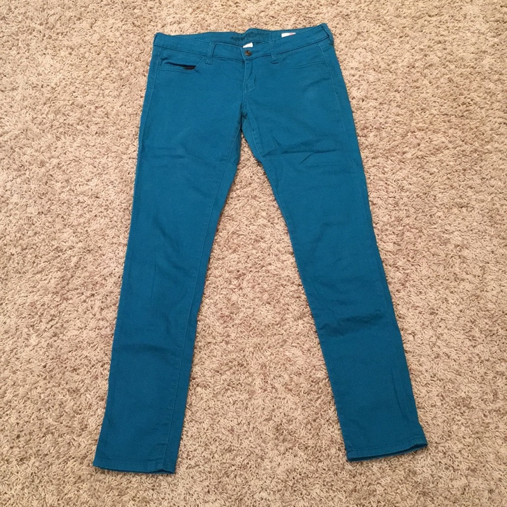 Women’s colored jeans